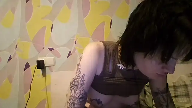 Snapshot of Diana_sosala chatting on 07-15-26, 06:13 Diana sosala online show from 07-15-26, 06:13