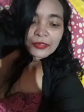 Snapshot of Ariais50 chatting on 06-13-26, 05:11 Ariais50 online show from 06-13-26, 05:11