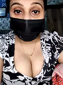 Snapshot of HORNI_SHALU50 chatting on 06-02-26, 06:48 HORNI SHALU50 online show from 06-02-26, 06:48