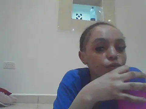 silk couple1 online show from 05-15-26, 05:53