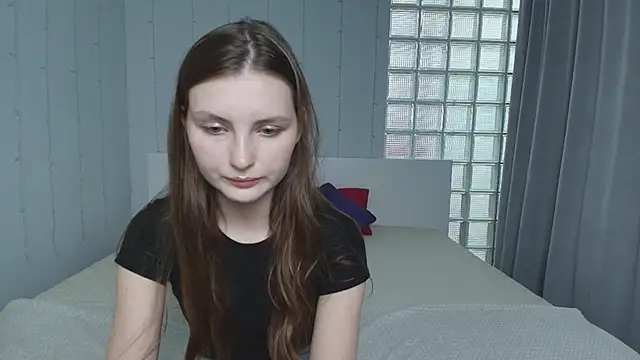Shyly  Lisa online show from 06-29-26, 08:20