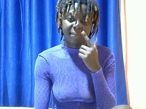 dolly lioness online show from 07-17-26, 04:12