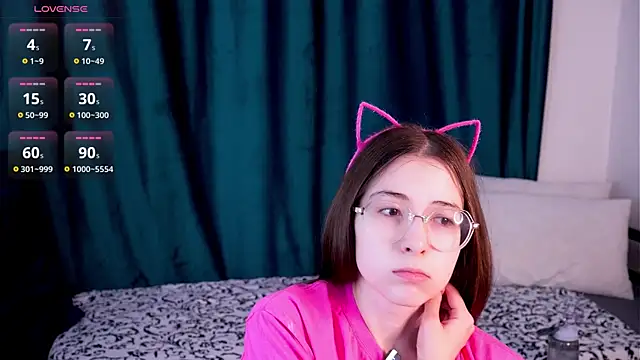 KatieAstol online show from 06-28-26, 01:11