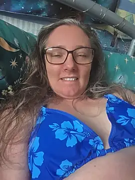 Izzylove47 online show from 07-03-26, 11:49