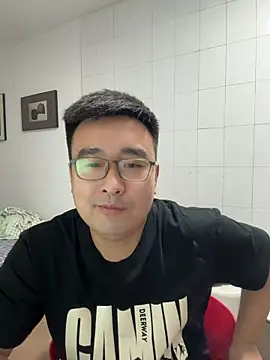 Snapshot of bobo-6688 chatting on 06-20-26, 03:04 bobo-6688 online show from 06-20-26, 03:04