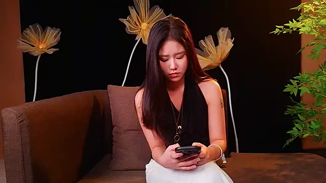 Snapshot of yu598188 chatting on 06-01-26, 03:19 yu598188 online show from 06-01-26, 03:19