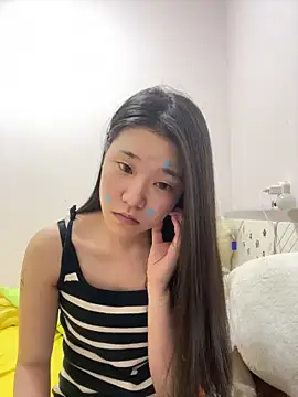 Snapshot of yu598188 chatting on 06-19-26, 03:11 yu598188 online show from 06-19-26, 03:11