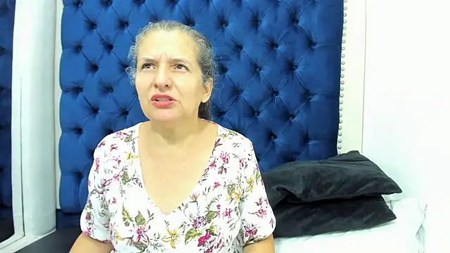 Snapshot of AlondraSosa chatting on 06-30-26, 12:28 AlondraSosa online show from 06-30-26, 12:28