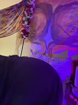 iamiyami1111 online show from 05-17-26, 03:48