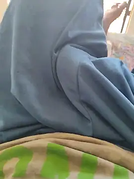 Snapshot of Sakti_77 chatting on 05-26-26, 06:31 Sakti 77 online show from 05-26-26, 06:31