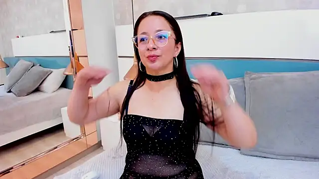 Snapshot of VictoriaRousse__ chatting on 05-21-26, 12:34 VictoriaRousse online show from 05-21-26, 12:34