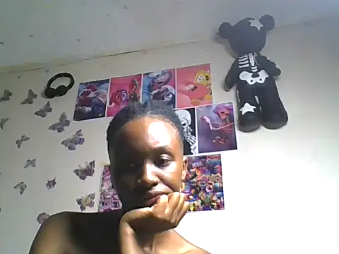 Snapshot of loversoncam chatting on 06-09-26, 04:35 loversoncam online show from 06-09-26, 04:35