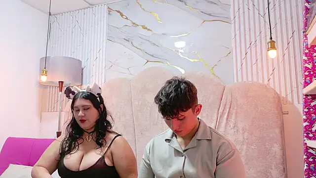 ParejaCurvy20 online show from 06-12-26, 09:03