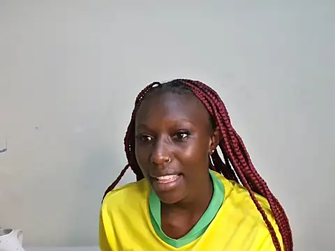 Snapshot of mardhiyah chatting on 07-04-26, 02:01 mardhiyah online show from 07-04-26, 02:01