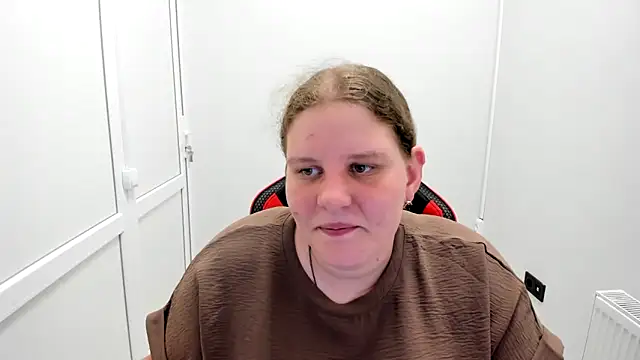 Bella shyy  online show from 06-21-26, 12:52