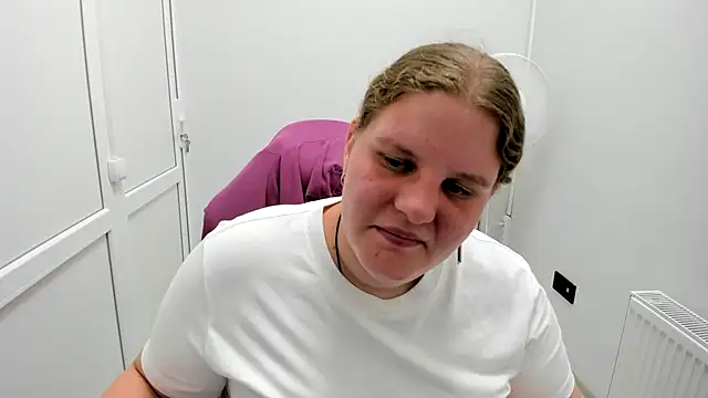 Bella shyy  online show from 07-06-26, 03:03