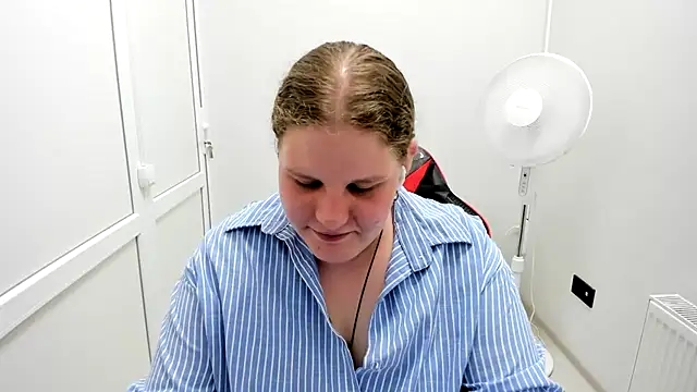 Bella shyy  online show from 07-22-26, 02:42