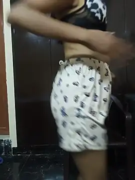 Shanaya 001 online show from 06-13-26, 06:11