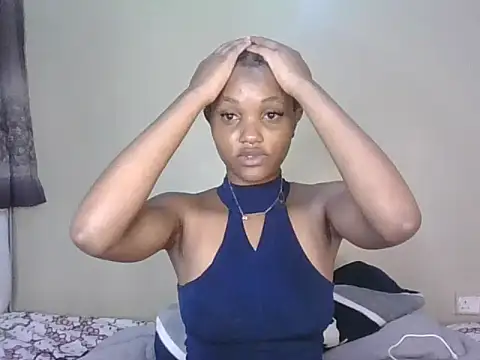 Snapshot of PrettyT5 chatting on 06-20-26, 09:34 PrettyT5 online show from 06-20-26, 09:34