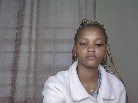 Snapshot of PrettyT5 chatting on 06-28-26, 05:46 PrettyT5 online show from 06-28-26, 05:46