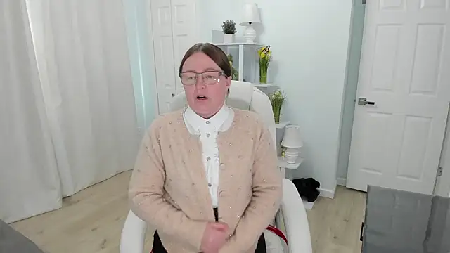 Snapshot of Vika73 chatting on 03-11-25, 04:29 Vika73 online show from 03-11-25, 04:29