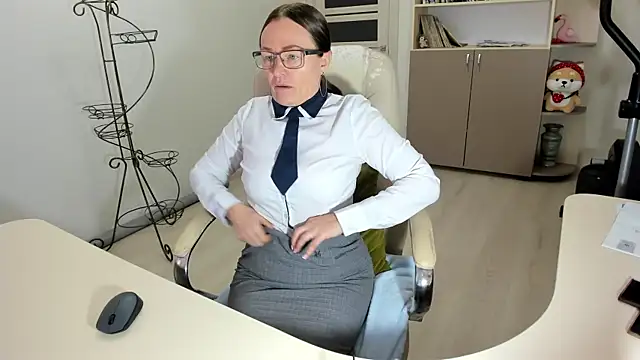 Snapshot of Vika73 chatting on 11-20-25, 07:08 Vika73 online show from 11-20-25, 07:08