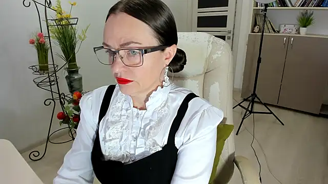 Snapshot of Vika73 chatting on 11-29-25, 07:22 Vika73 online show from 11-29-25, 07:22