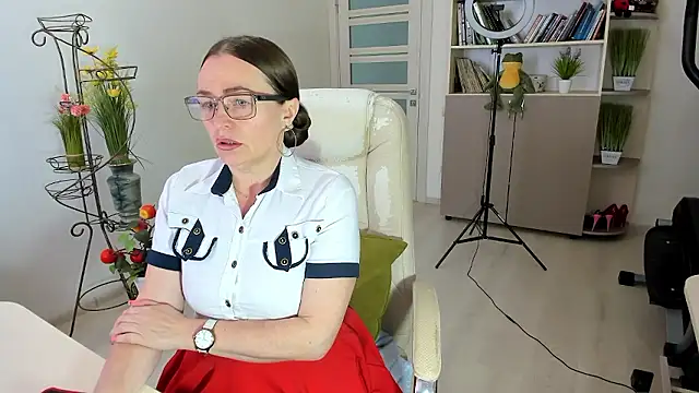 Snapshot of Vika73 chatting on 01-12-26, 12:21 Vika73 online show from 01-12-26, 12:21