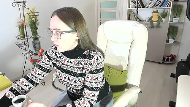 Snapshot of Vika73 chatting on 02-07-26, 07:45 Vika73 online show from 02-07-26, 07:45