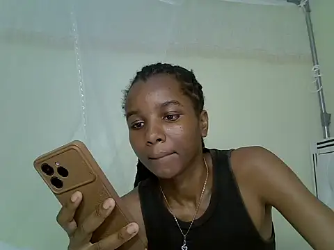 Snapshot of Sexy_vylsa chatting on 05-16-26, 06:28 Sexy vylsa online show from 05-16-26, 06:28