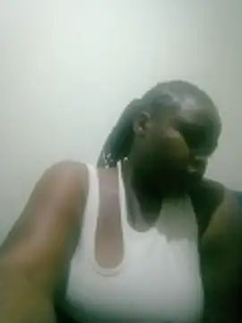 Snapshot of Alexxxy_23 chatting on 05-18-26, 09:09 Alexxxy 23 online show from 05-18-26, 09:09