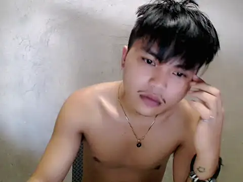 Snapshot of Mrbigcumx chatting on 06-16-26, 06:16 Mrbigcumx online show from 06-16-26, 06:16