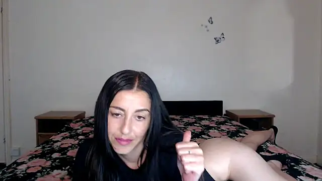 Snapshot of DirtyStella chatting on 07-02-26, 05:24 DirtyStella online show from 07-02-26, 05:24