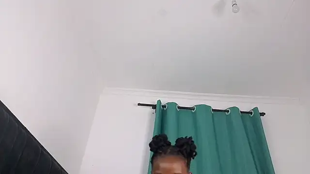 Dream Girlz online show from 06-08-26, 07:14