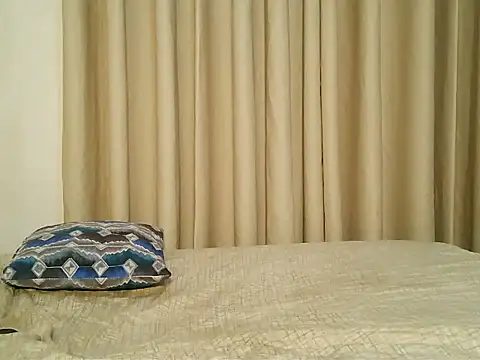 Chocolate vee online show from 07-07-26, 12:24