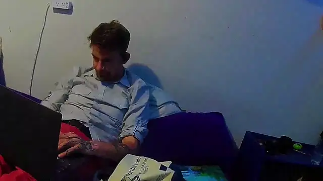 Pbluntz90 online show from 05-22-26, 11:43