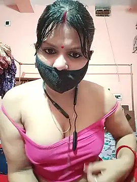 ZOYA-STRIP online show from 06-26-26, 04:33