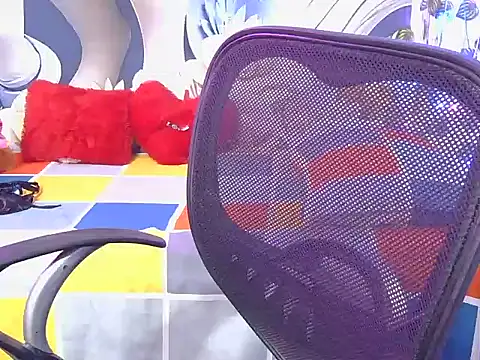 Snapshot of hii-siya chatting on 06-25-26, 04:34 hii-siya online show from 06-25-26, 04:34
