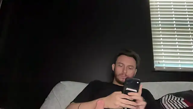 Tallhungcloudyyy online show from 07-22-26, 06:54