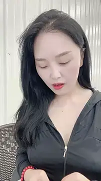 lylxili online show from 07-10-26, 02:05