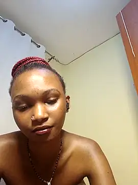 Snapshot of Sugarpie_ chatting on 06-15-26, 02:25 Sugarpie online show from 06-15-26, 02:25