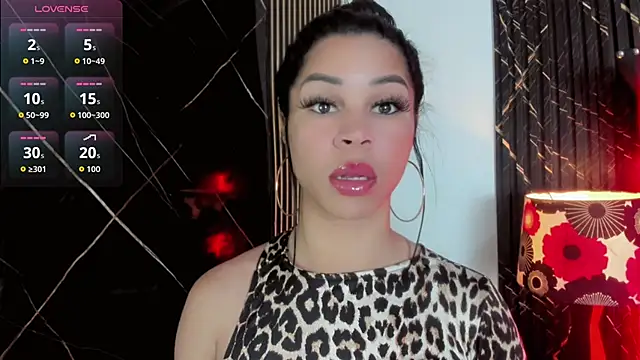 Snapshot of Nayara_K chatting on 06-12-26, 06:07 Nayara K online show from 06-12-26, 06:07