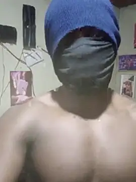 Snapshot of Bagchaser chatting on 05-20-26, 06:36 Bagchaser online show from 05-20-26, 06:36