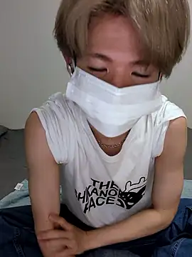 Snapshot of hayato_07 chatting on 06-30-26, 01:01 hayato 07 online show from 06-30-26, 01:01