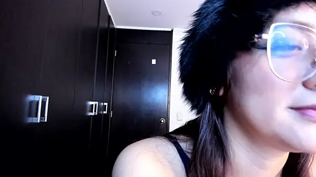 Lucy Doll85 online show from 06-18-26, 12:11