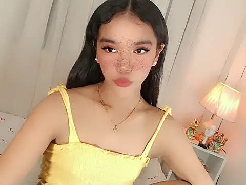 Nozomi Wu online show from 06-18-26, 10:41