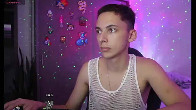 archi love online show from 02-06-25, 06:08