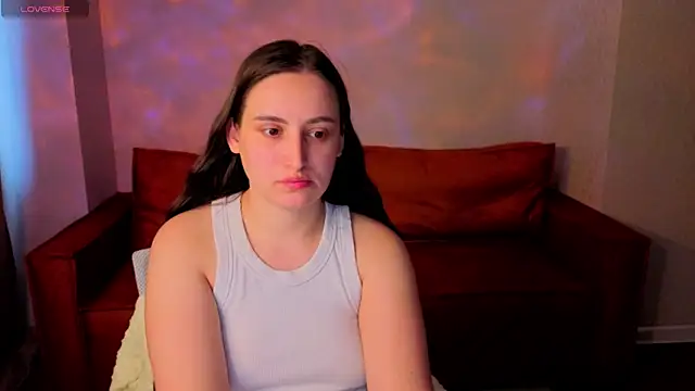 Elizabet Colllins online show from 06-26-26, 01:10