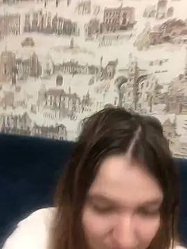 Velvet Cry online show from 05-20-26, 01:06