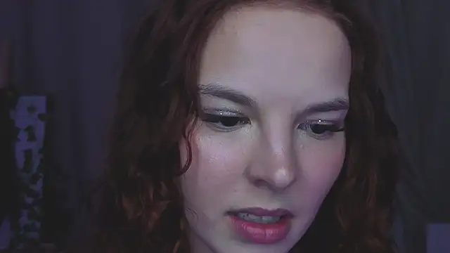 Snapshot of SinaHogsette chatting on 06-28-26, 07:20 SinaHogsette online show from 06-28-26, 07:20